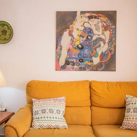 Apartamento Fuentes De *